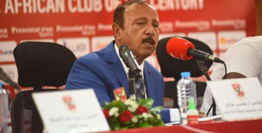 محسن صالح يطالب إدارة الأهلي بإقالة كولر: “هل سنتعاقد مع مدرب يسافر إلى أمريكا مباشرة؟”