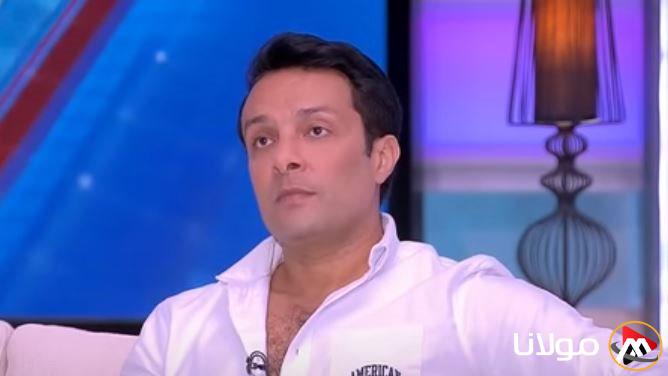 شوجر دادي.. وائل عبد العزيز يوقع عقدًا لتقديم برنامج جديد