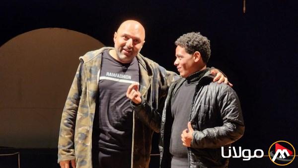 رامي رمزي يقود بطولة “نويزي TV” على خشبة مسرح السامر