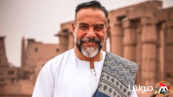 تعليق ياسمين على ظهور الفنان محمد خميس بملابس صعيدية