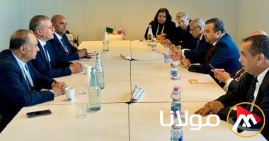 وزير البترول يتناول مع نظيره الجزائري سبل التعاون في مجالات البحث، الاستكشاف، والتكرير