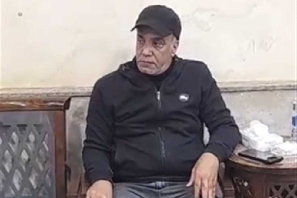 صلاح الجهيني يروي تفاصيل مؤثرة عن آخر أداء لسليمان عيد: “كان يشعر بالارتعاش ودرجة الحرارة تصل إلى 40”