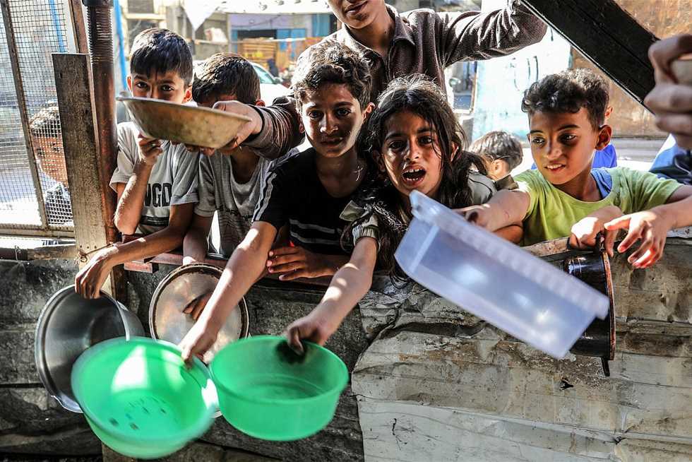 وزارة الصحة في غزة: الأطفال يواجهون خطر مضاعفات صحية خطيرة وغير متوقعة