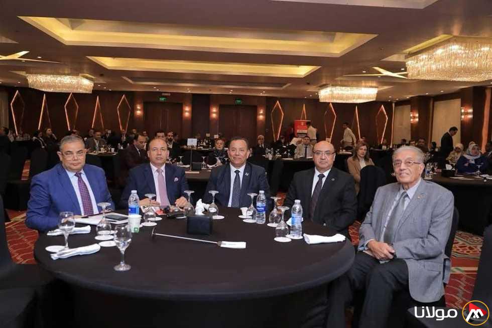 «تحسين فرص العمل والابتكار من خلال التكنولوجيا المتقدمة»… كفر الشيخ تستضيف مؤتمرًا يعرض أبرز التجارب العالمية في مجال التعليم.