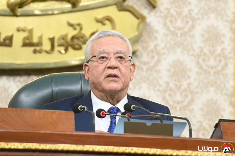 بعد مناقشات حامية.. رئيس «النواب»: الحسد أصاب القاعة