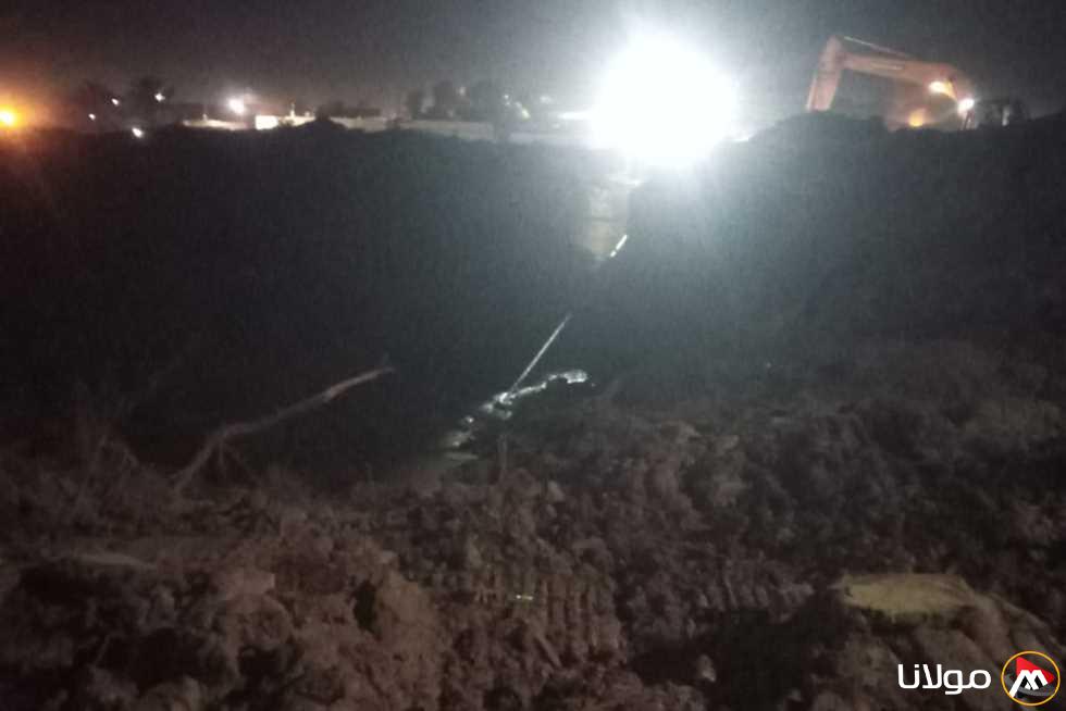 انهيار أرضي مفاجئ على طريق توشكى في أسوان.. والمحافظ يقرر غلق الطريق