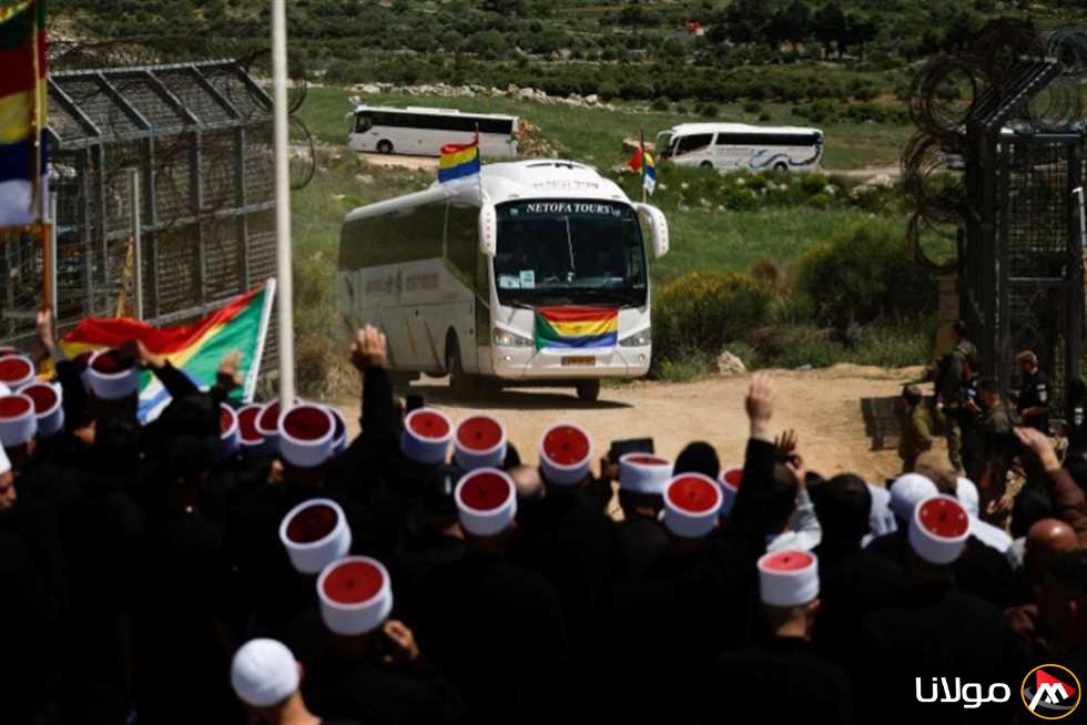 حدث غير مألوف: مجموعة من دروز سوريا تصل إلى إسرائيل.. كيف كانت ردود فعل الاحتلال؟ (فيديو)